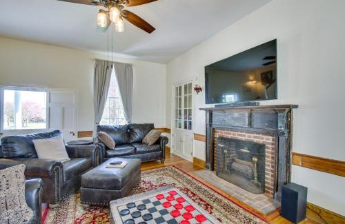 Appomattox House | Idyllic Appomattox Home with Porch and Rocking Chairs!