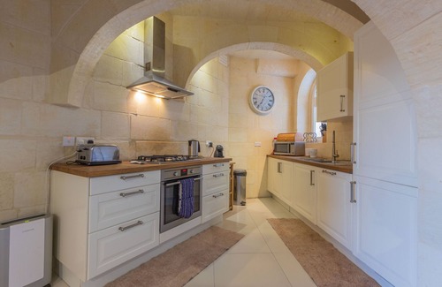 Qala Other | Idyllic Farmhouse with Pools and Views
