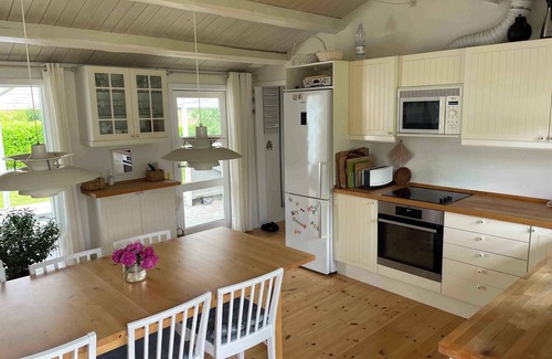 Or House | Idyllic summer house on Orø