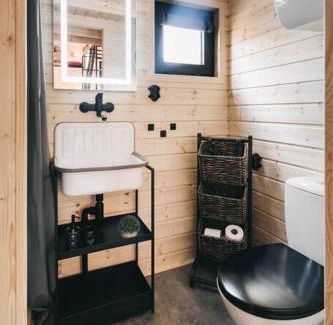 Loebau Apartment | Idyllisches Tiny House III mit Sauna
