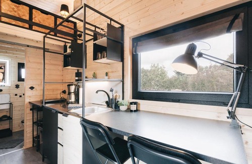Loebau Apartment | Idyllisches Tiny House mit Sauna