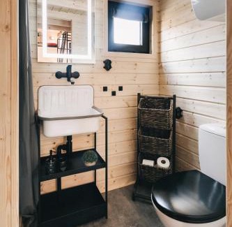 Loebau Apartment | Idyllisches Tiny House mit Sauna