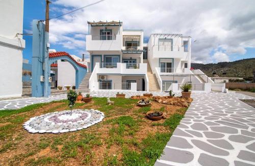 Milatos Beach Apartment | Ikaros Apt Next to the Beach