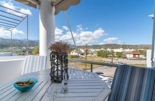 Milatos Beach Apartment | Ikaros Apt Next to the Beach