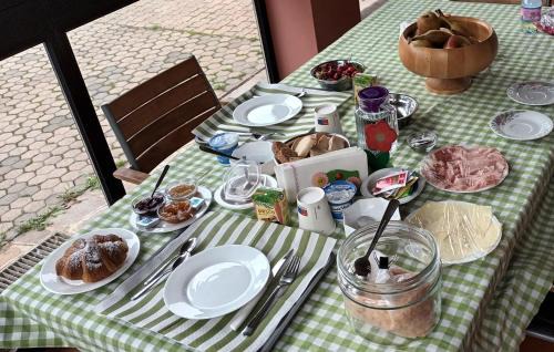Sasso Marconi House | Il Conte di Montechiaro Rural B&B