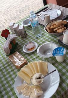 Sasso Marconi House | Il Conte di Montechiaro Rural B&B