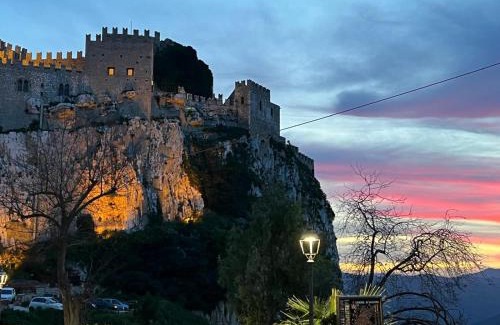 Caccamo House | IL DUCA HOUSE e HOLIDAY PRESTIGE
