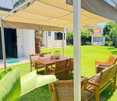 Scaro-Reggio-Scornavacca-Vardano House | Il Giardino del mare -200 mt a piedi dalla spiaggia