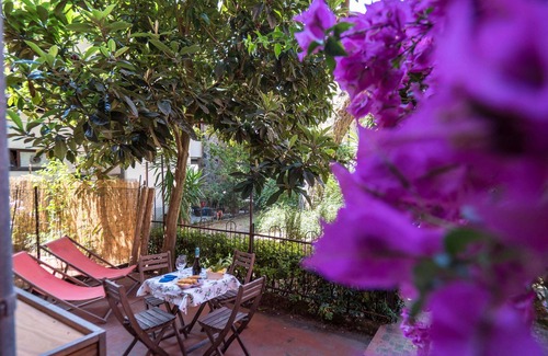 Cinque Terre Apartment | Il Giardino Di Ada Studio with AC