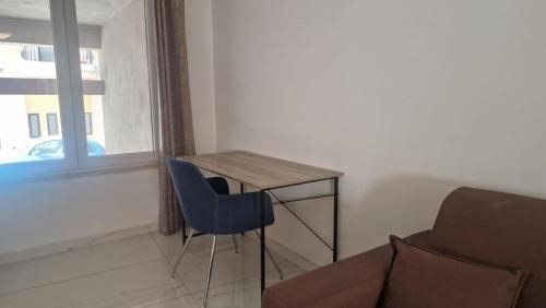 Marsaskala Apartment | Il-Girna- Modern Seaside Accommodation