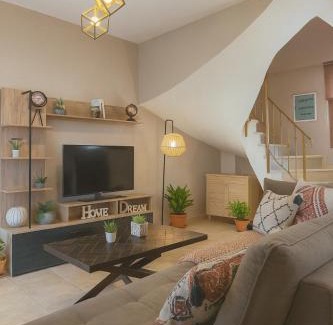 Avia Apartment | Il Gusto Rooms - Avia Seaview Retreat!