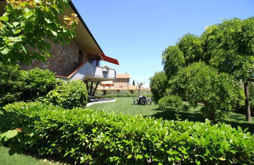 San Quirico d'Orcia Apartment | Il Melograno - San Quirico d'Orcia