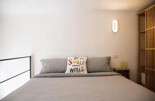 Lucca Historical Center Apartment | Il Piccolo Acero[Inside city walls,Wifi & terrace]