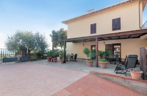 Gorgognano Apartment | Il Piccolo Borgo - con vista