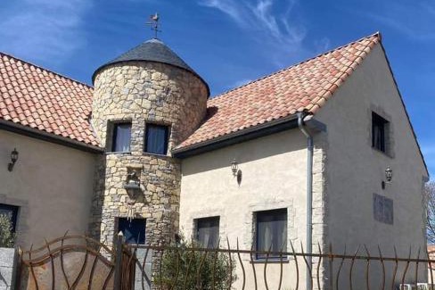 Mejannes-les-Ales Bed & Breakfast | il piccolo castello