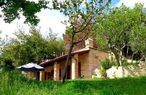 Monsampietro Morico House | Il Piccolo Gioiello
