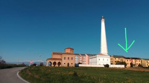 Vasto House | Il porto di Iskra