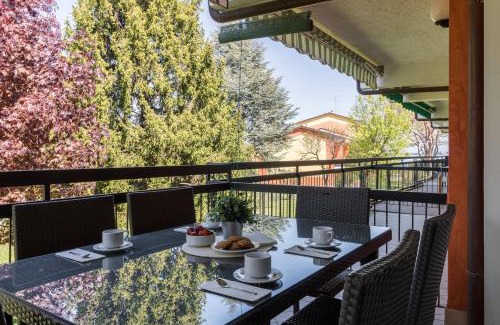 Pieve Vecchia Apartment | Il Professore Lakefront