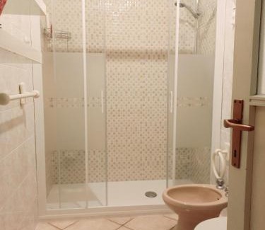 Brunate Apartment | IL SOLE, grande appartamento in collina