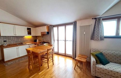 Chiesa in Valmalenco Apartment | Il Terrazzo della Valmalenco - Luminoso bilocale con terrazzo panoramico