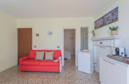 Colonno Apartment | Il Timone by Rent all Como