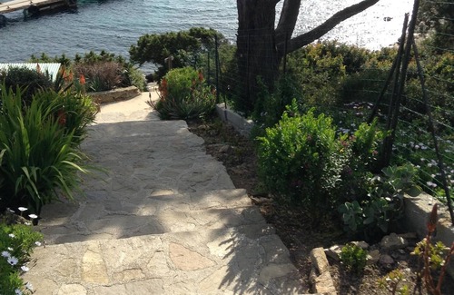 Ile du Levant House | Ile du Levant from October 1 to April 30 "Bain de Diane room"