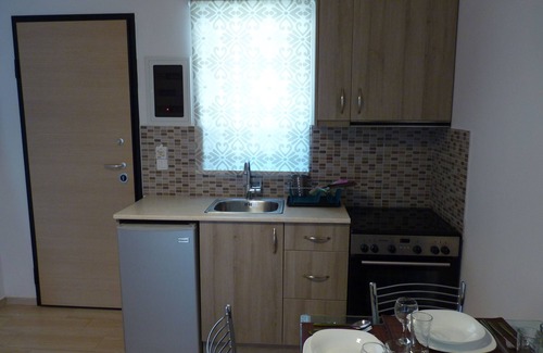 Mikros Gialos Hotel | Ilianthos Apartments & Studios