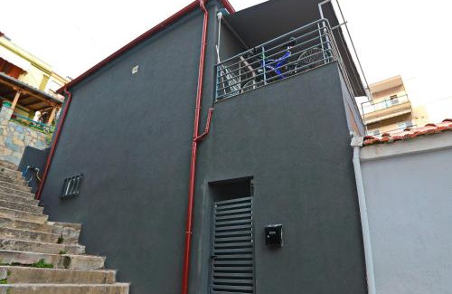 Kavala Apartment | iLposto Down