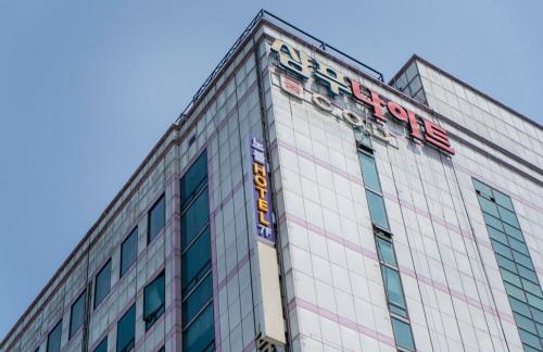 Ilsandong Hotel | Ilsan Noble Hotel