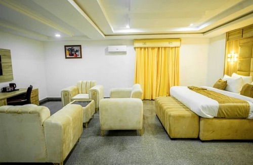 Owerri Hotel | Immaculate Excellence Luxury hotel