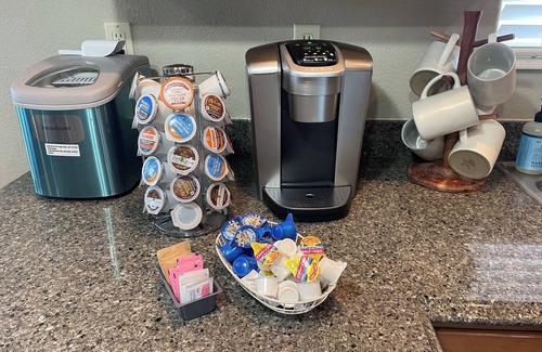 Rapid City House | Immaculate modern home with stunning views nestled into a beautiful valley.