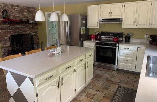 Eastham House | Immaculately maintained, large beach home with heated swimming pool