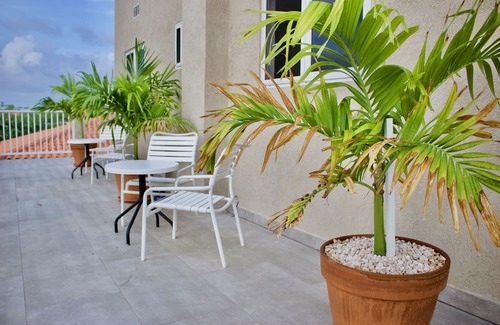 Noord Apartment | Impeccable 1-bed Apartment in Noord