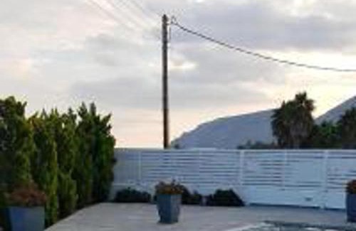 Monolithos Villa | Impeccable 3-Bed Villa monolithos santorini