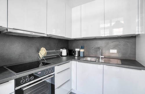 Charlottenburg Apartment | Impeccable Charlottenburg 2BR w/beautiful Garden, by Blueground