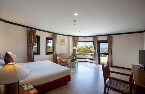 Khaem Son Hotel | Imperial Phukaew Hill Resort