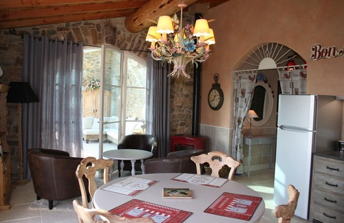 Durban-Corbieres Apartment | In a quiet location beautiful views of the village and the surrounding landscape