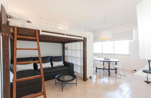 Reboleira Apartment | In Bed with Lisbon 5N