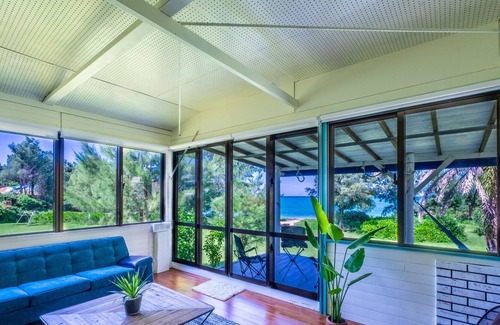 Motobu House | In front of the beach Private beach villa BBQ / Kunigami-gun Okinawa