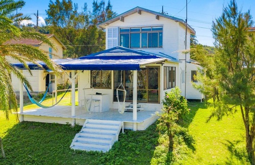 Motobu House | In front of the beach Private beach villa BBQ / Kunigami-gun Okinawa