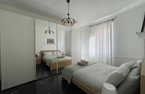 Oregina Apartment | In Piazzetta