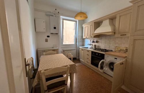 Oregina Apartment | In Piazzetta