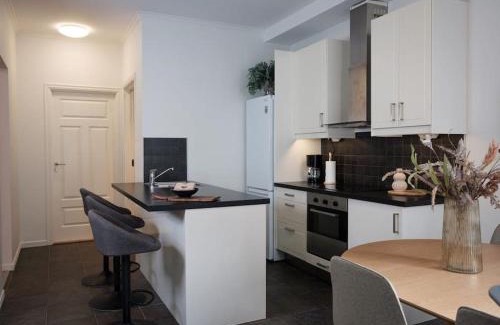 Alesund Apartment | In the Heart of Brosundet! Fully equipped 3 Bed Room Ap