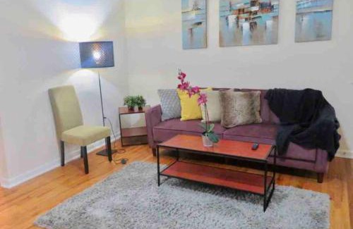 Gayborhood Apartment | In the heart of Center City - Large bi-level 3BR