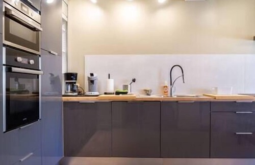 Dinant House | In the shadow of the Croisette