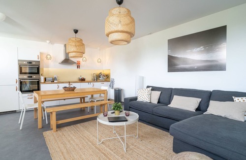 Porto da Cruz House | In the village - Madeira Surf Camp IV
