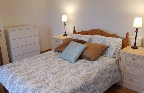 Bathampton House | In tranquil Bathwick yet close to the city