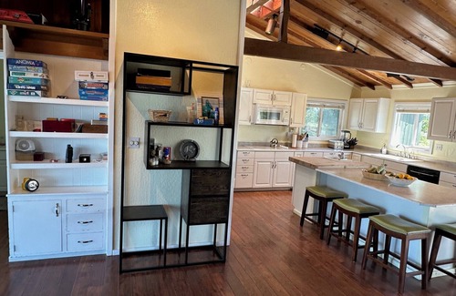 San Joaquin County Cabin | Incredible Private Island Retreat on 85 Acres