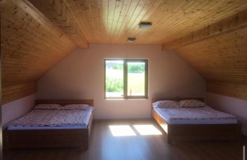 Bradet House | Indisponibil