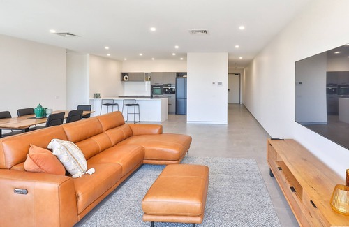 Mildura Central Business District Apartment | Indulge Apartments City View Penthouses